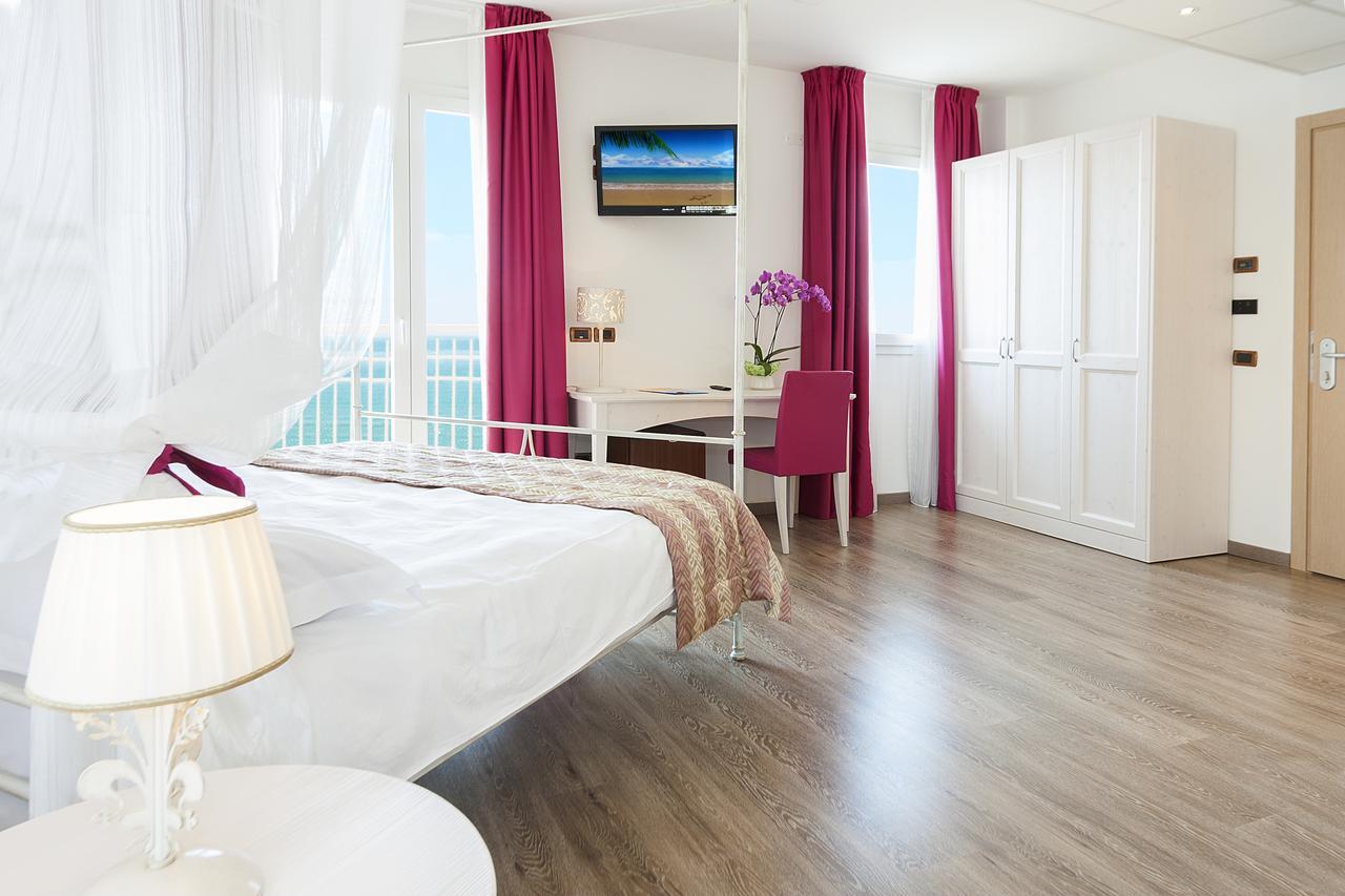 Regent'S Hotel Лидо ди Йезоло Екстериор снимка