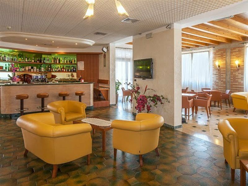 Regent'S Hotel Лидо ди Йезоло Екстериор снимка